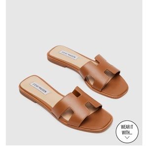 NWOT Steve Madden Hadyn Leather Flat Slide Sandal Cognac
